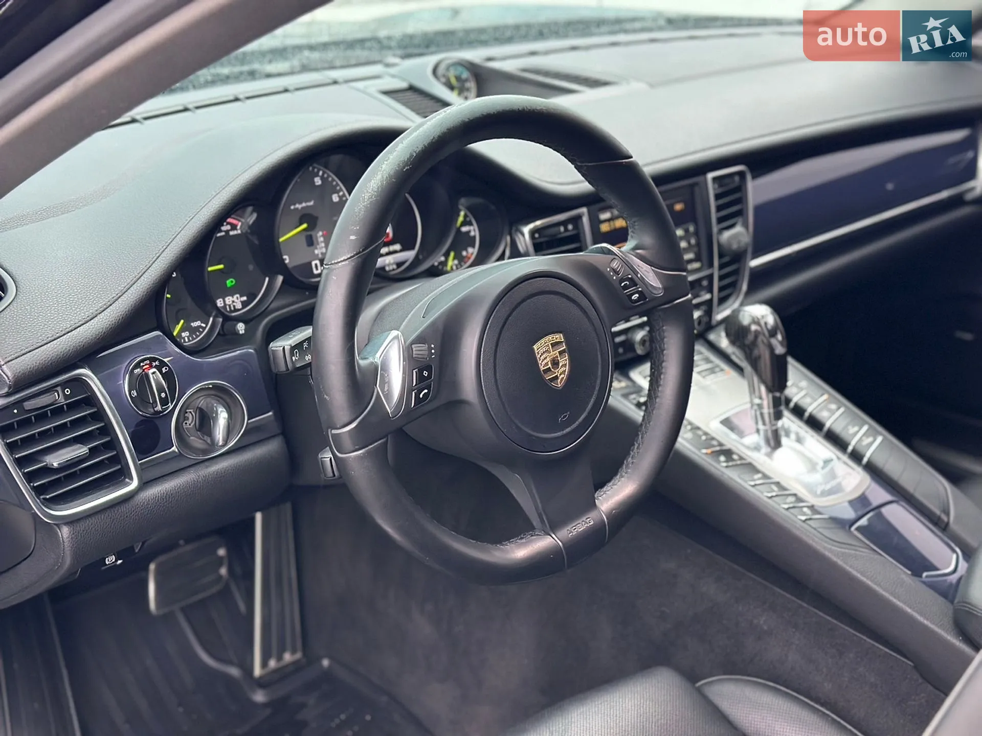 2014 Porsche Panamera - мініатюра 32
