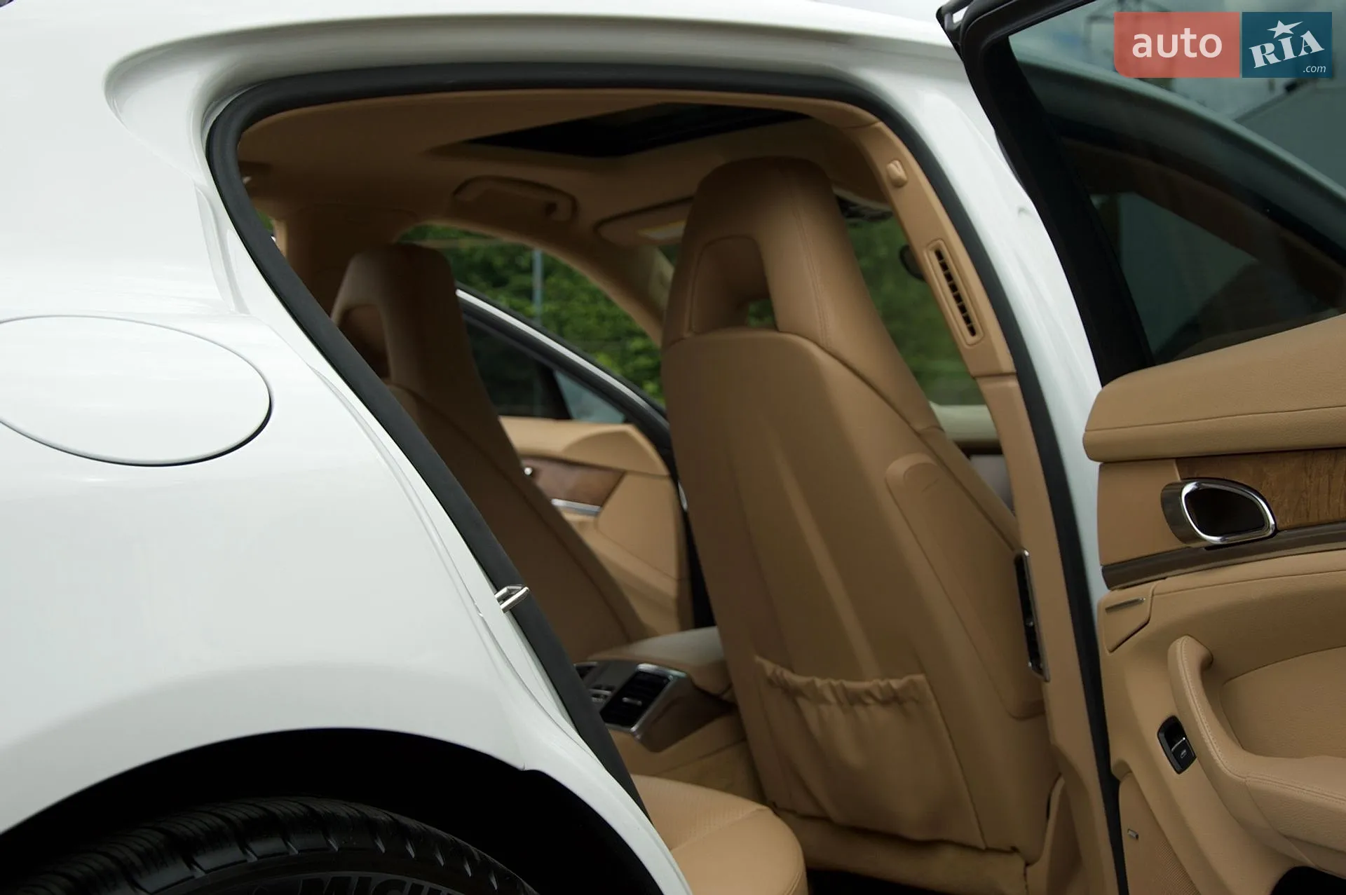 2013 Porsche Panamera - мініатюра 27