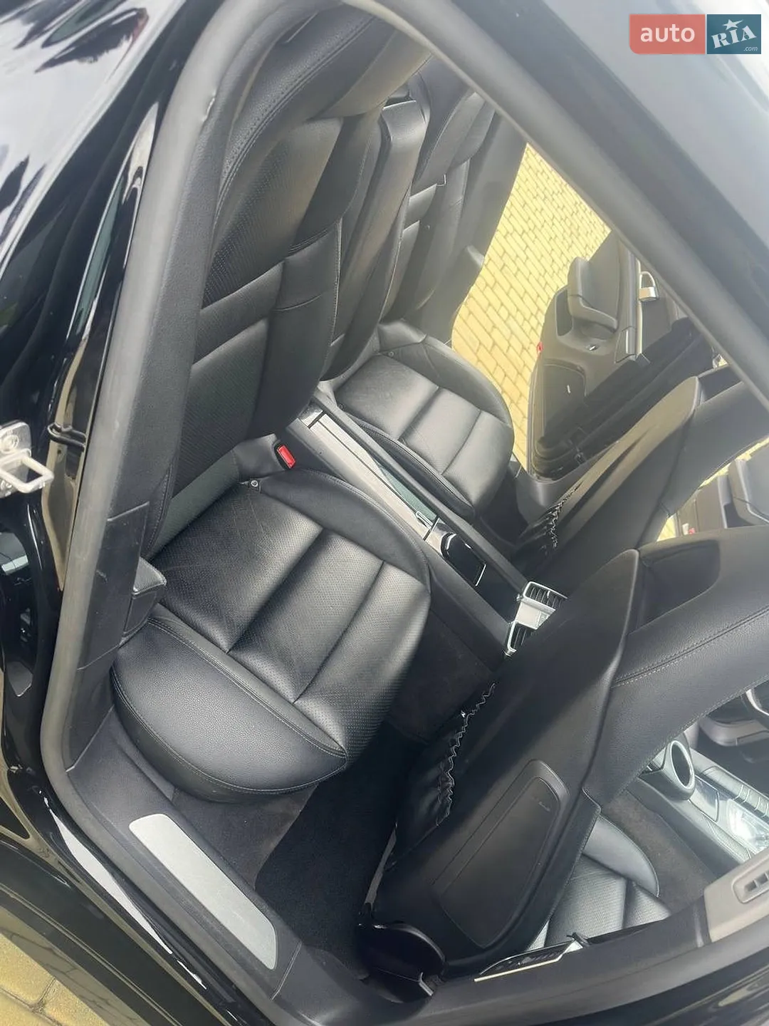 2015 Porsche Panamera - мініатюра 10