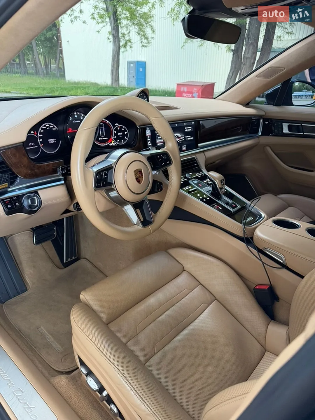 2016 Porsche Panamera - мініатюра 29