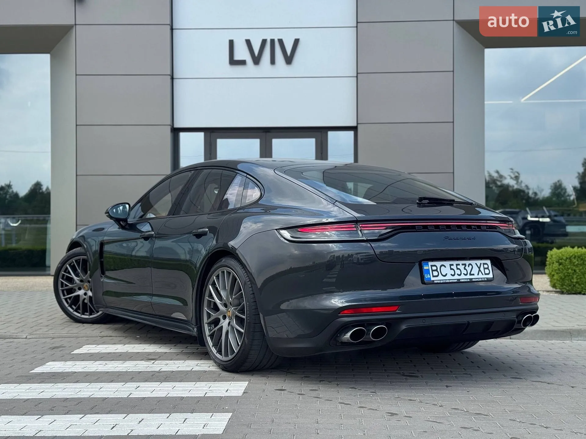 2022 Porsche Panamera - мініатюра 3