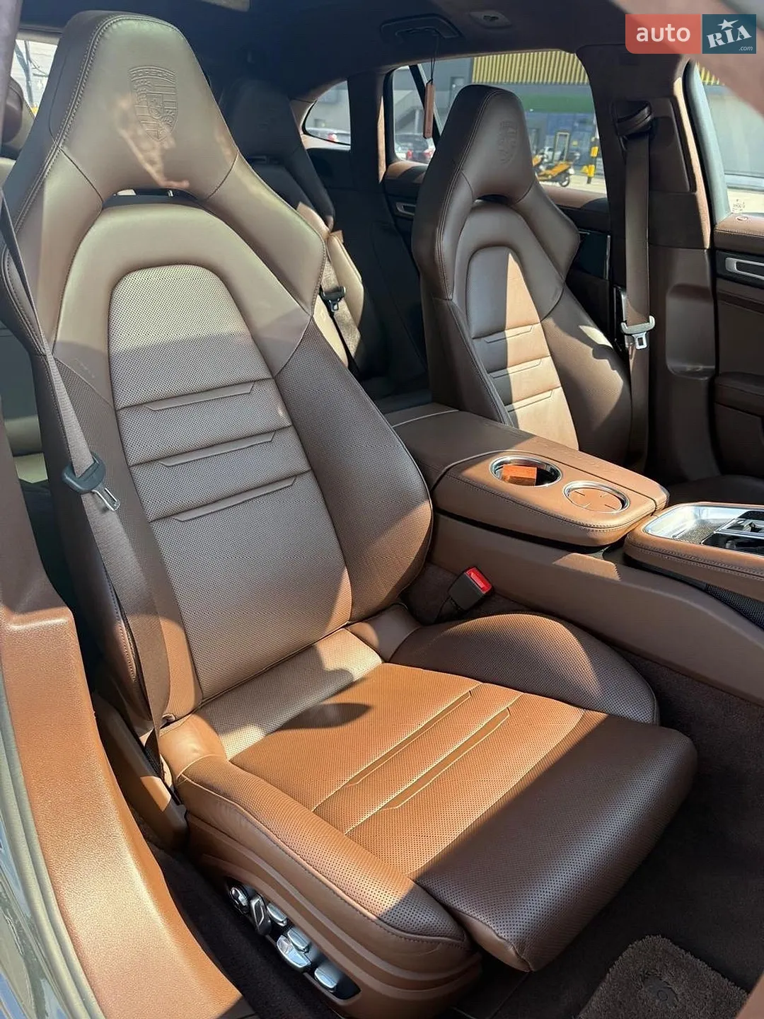 2018 Porsche Panamera - мініатюра 16