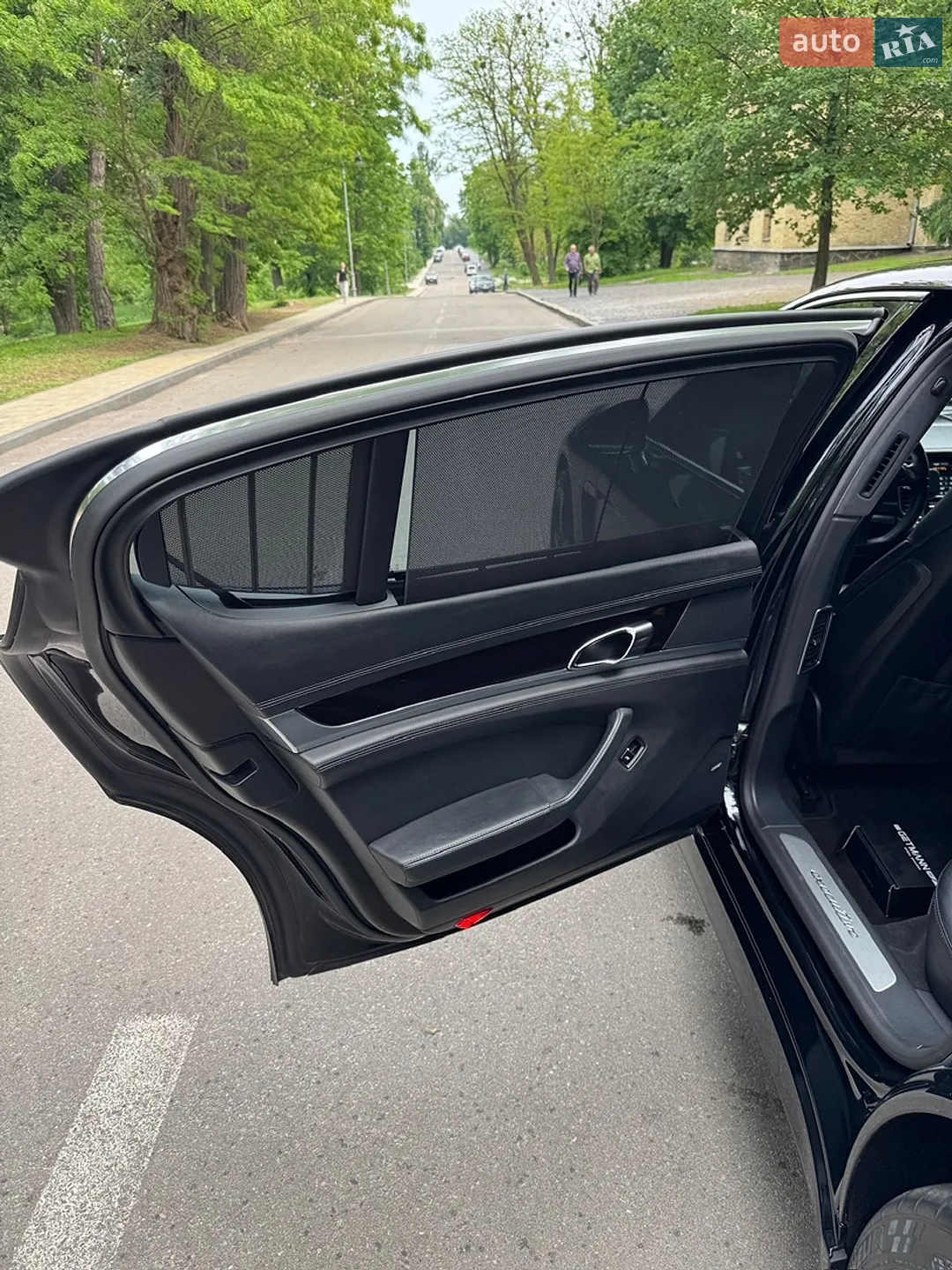 2013 Porsche Panamera - мініатюра 25
