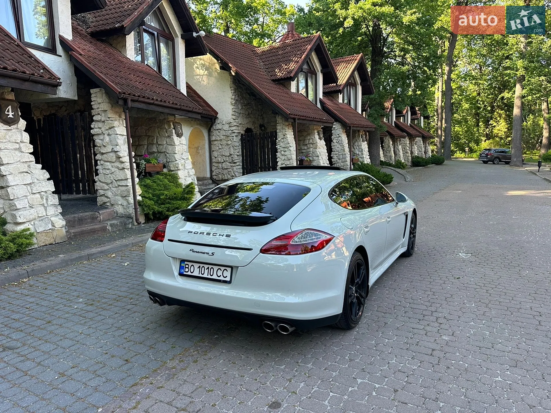 2010 Porsche Panamera - мініатюра 2