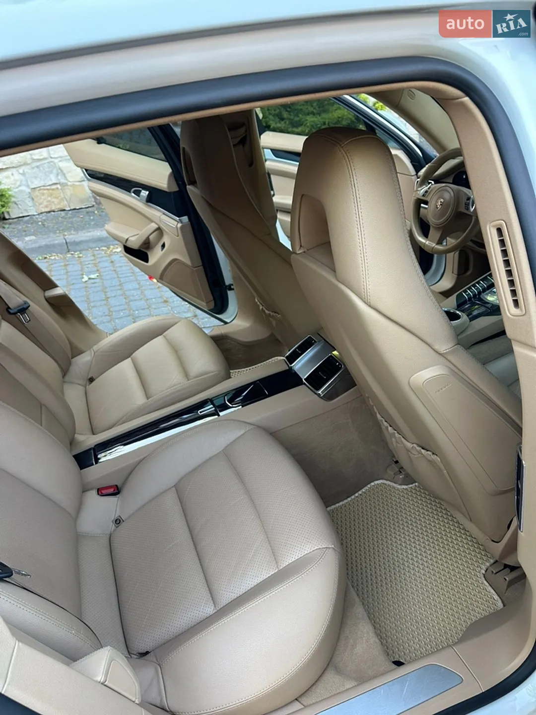 2010 Porsche Panamera - мініатюра 28