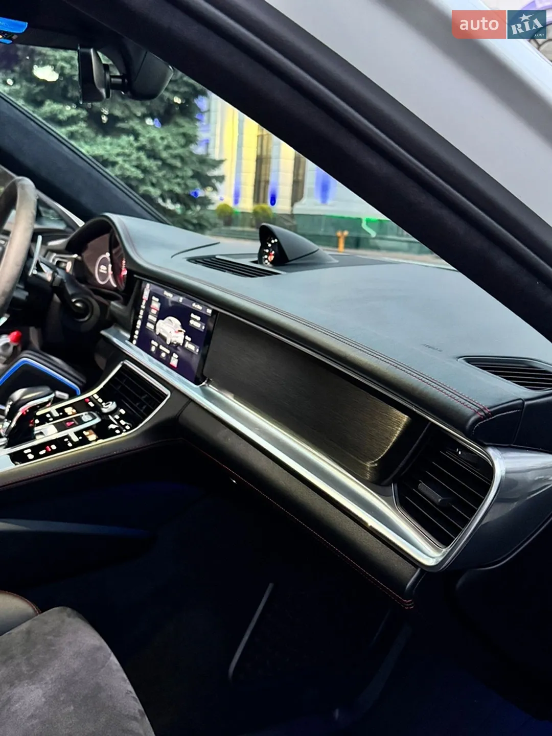 2019 Porsche Panamera - мініатюра 51