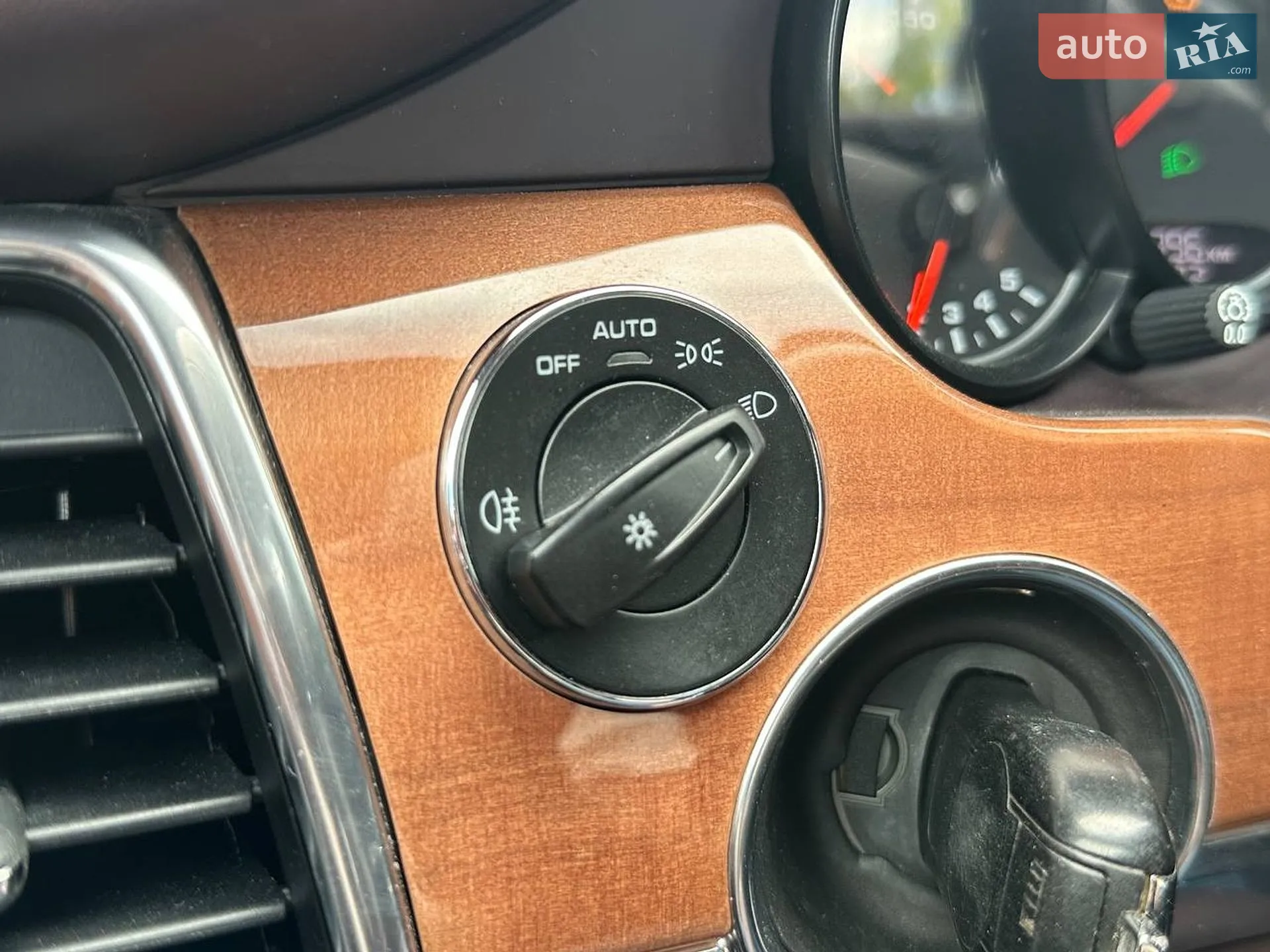 2013 Porsche Panamera - мініатюра 21