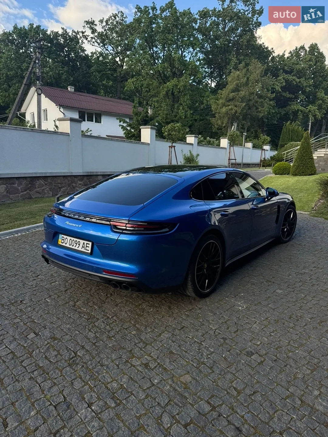 2018 Porsche Panamera - мініатюра 3