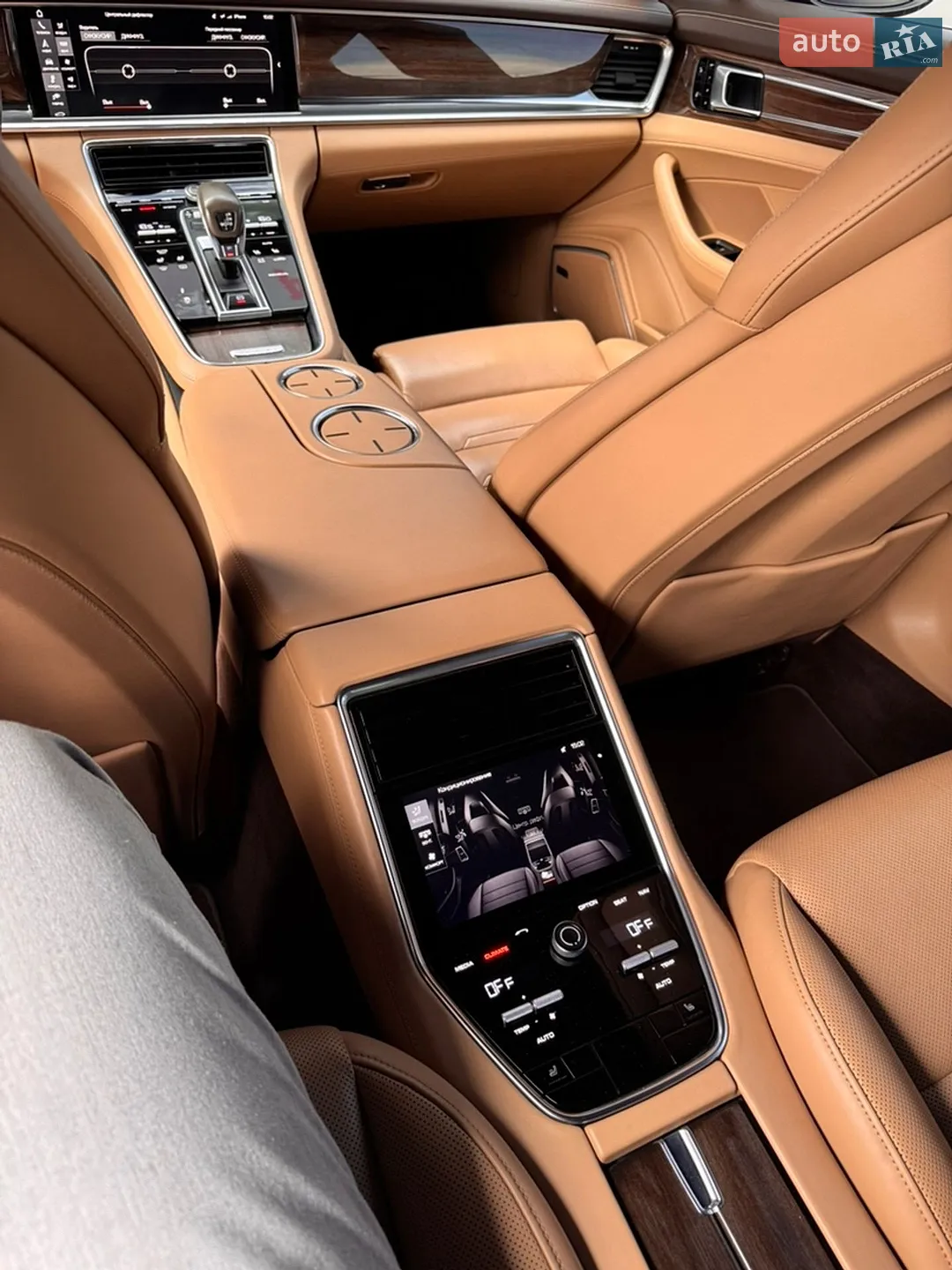 2017 Porsche Panamera - мініатюра 19