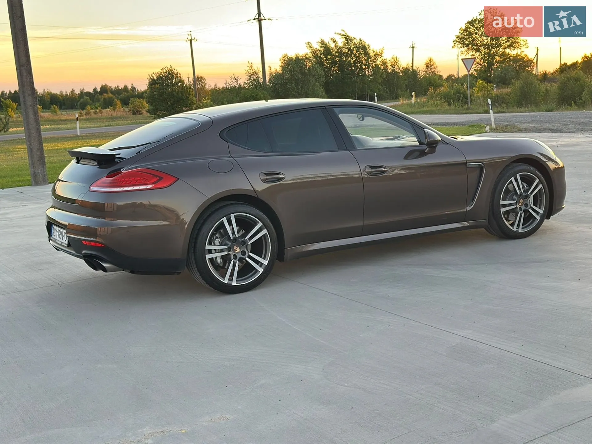 2014 Porsche Panamera - мініатюра 9