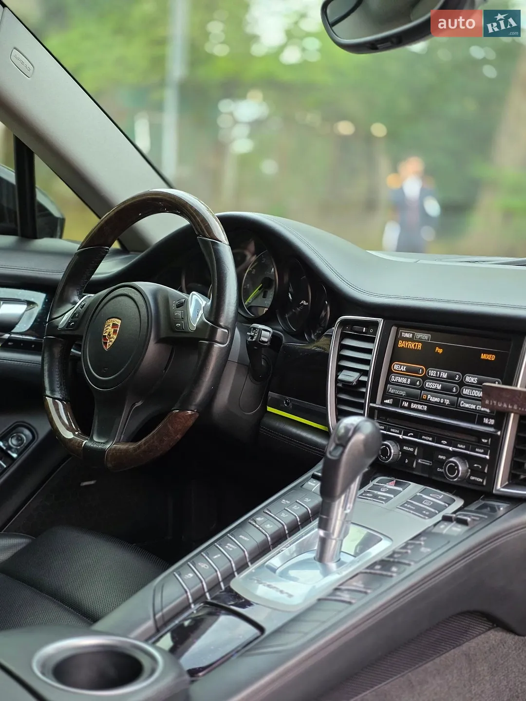 2013 Porsche Panamera - мініатюра 29