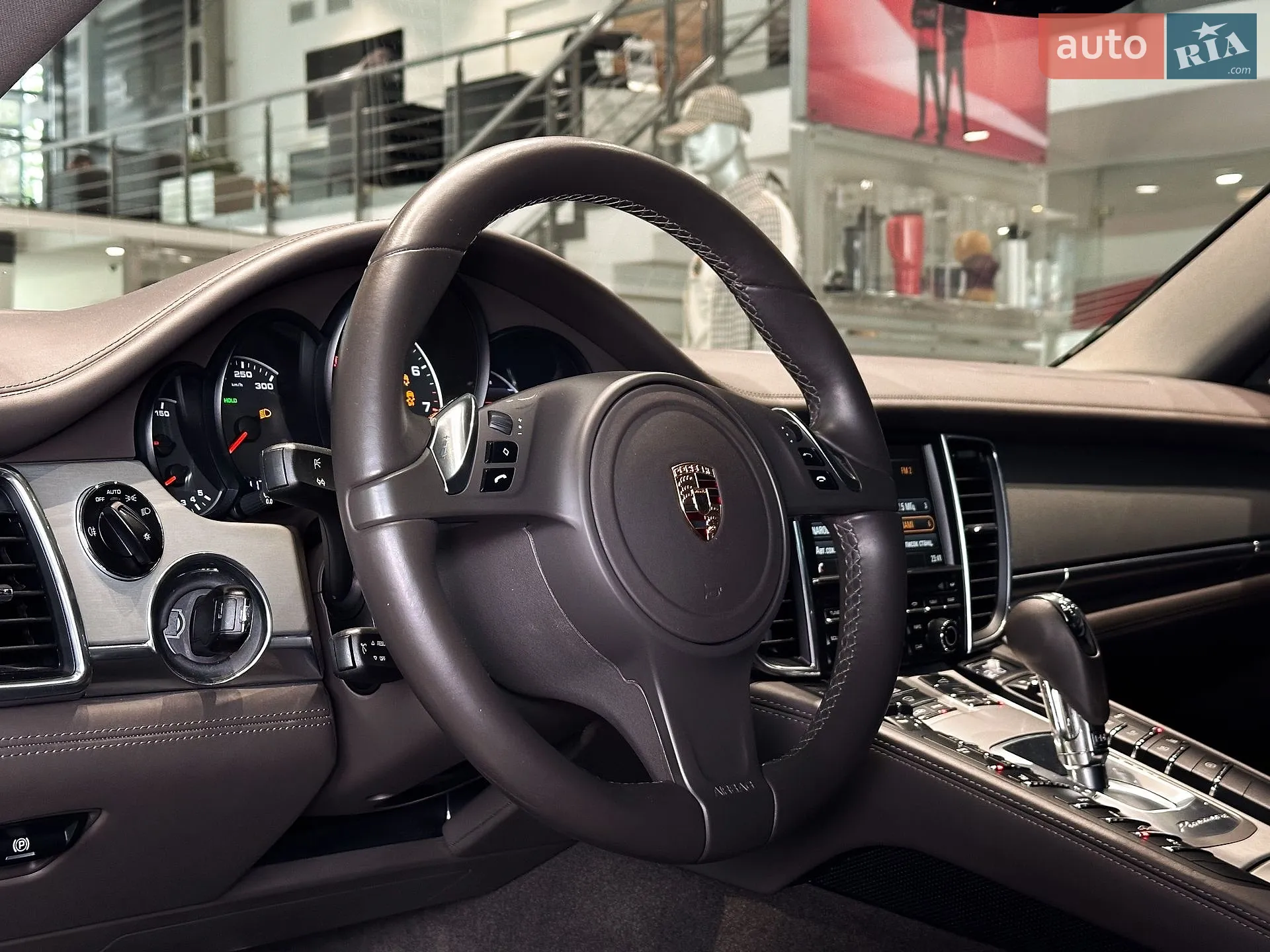 2013 Porsche Panamera - мініатюра 18