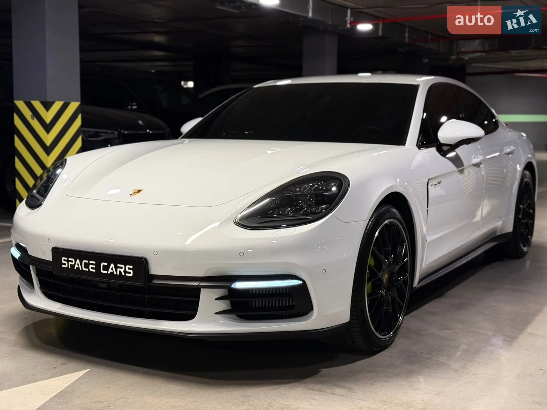 2019 Porsche Panamera - мініатюра 7
