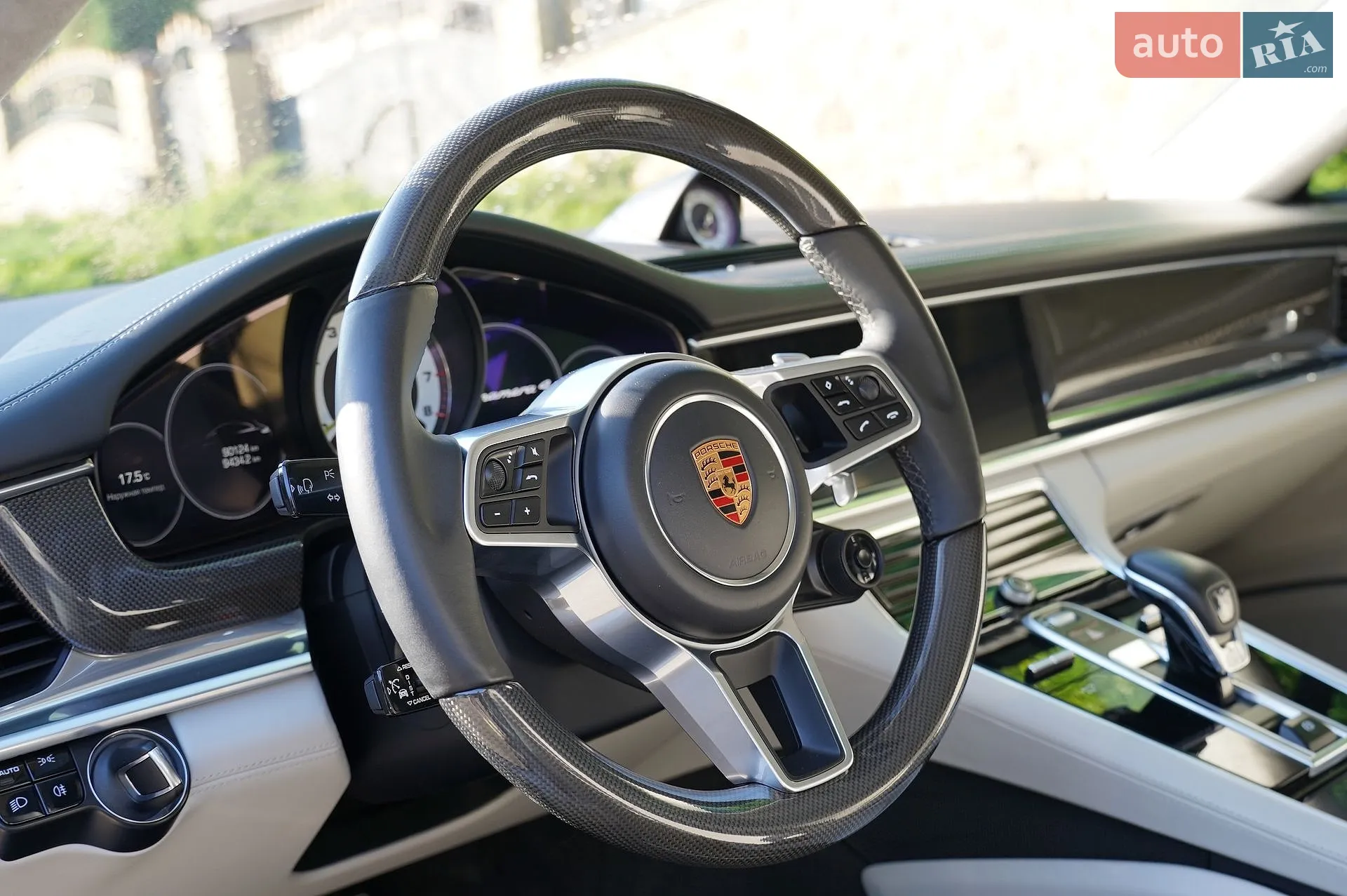 2018 Porsche Panamera - мініатюра 12