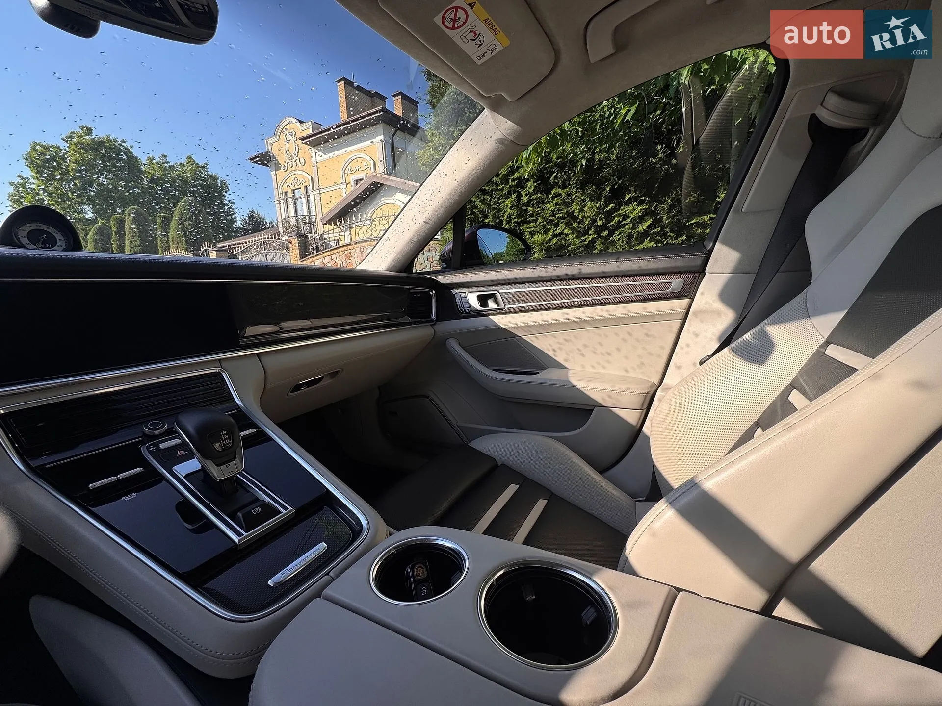 2018 Porsche Panamera - мініатюра 16