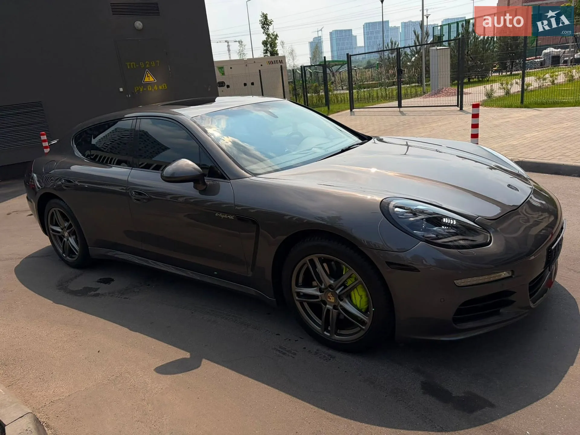 2015 Porsche Panamera - мініатюра 3