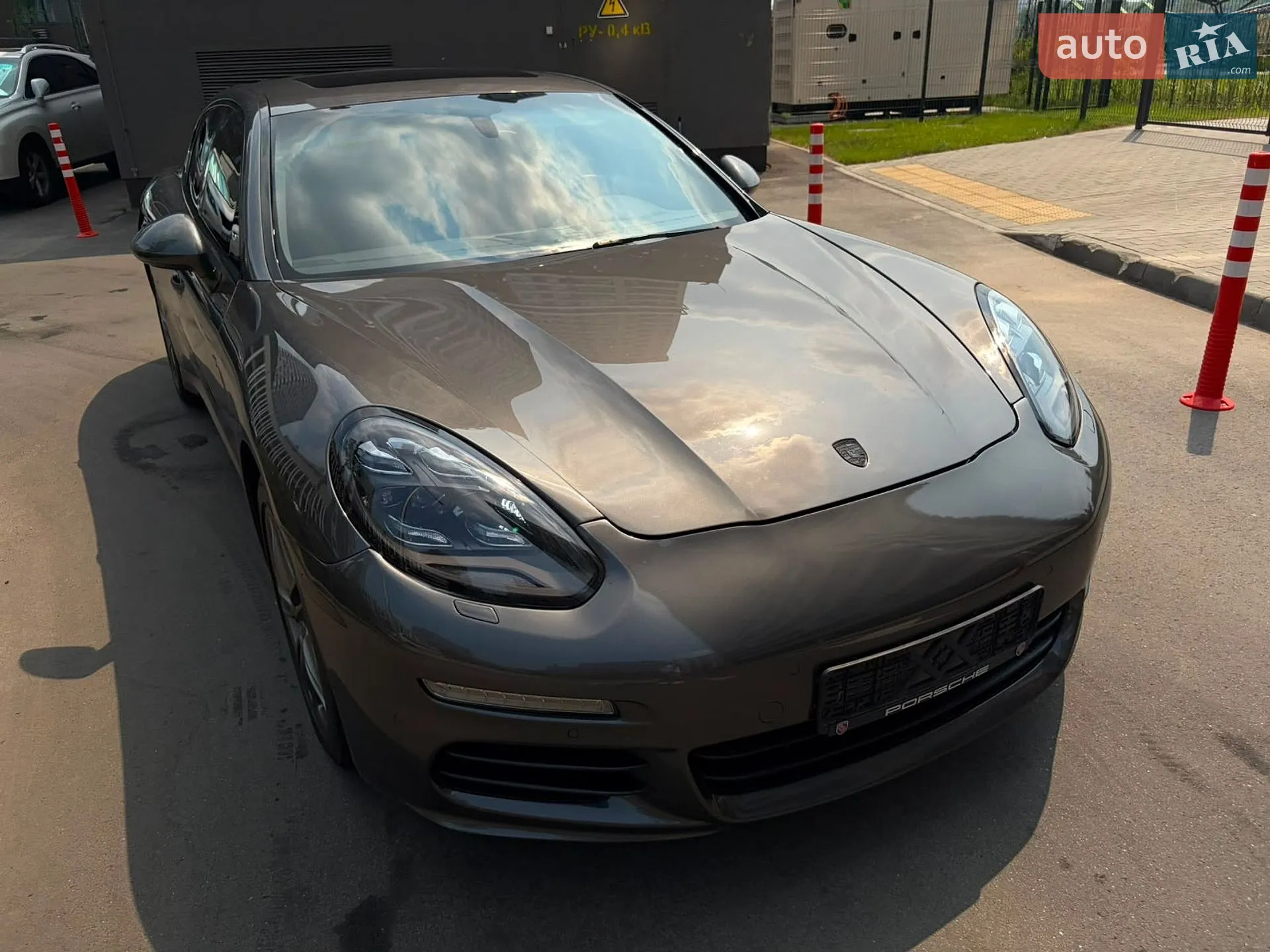 2015 Porsche Panamera - мініатюра 10