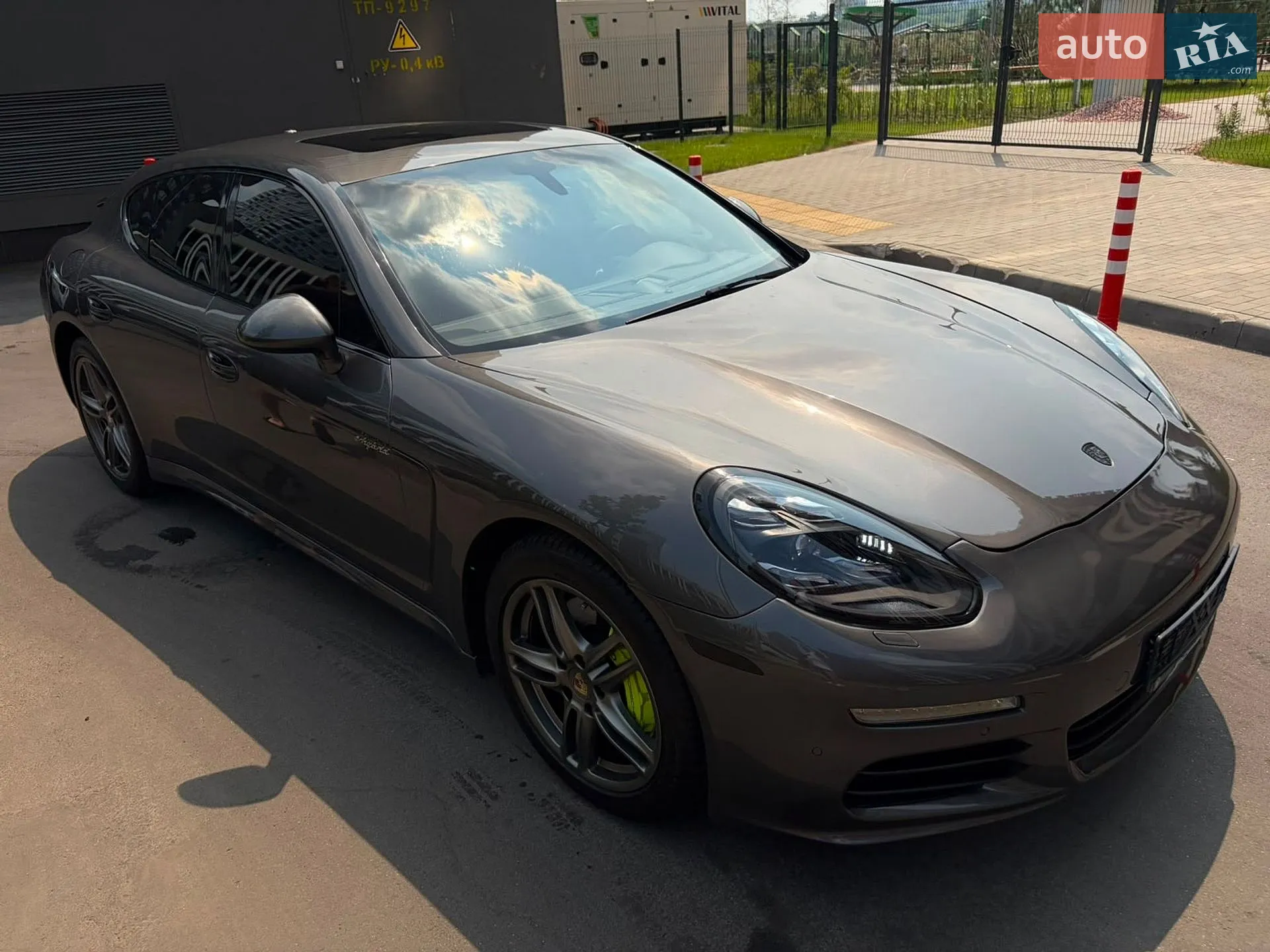 2015 Porsche Panamera - мініатюра 19