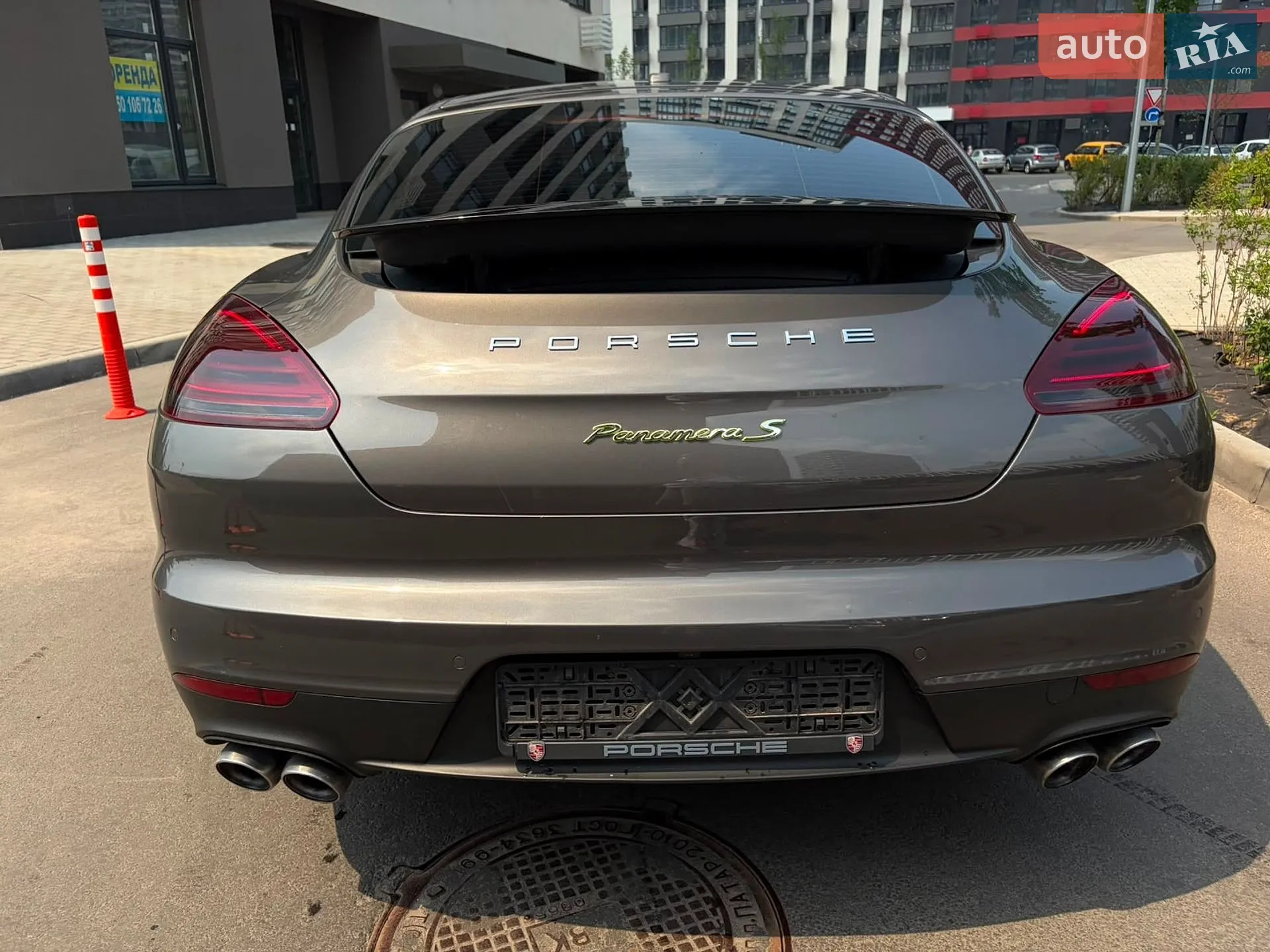 2015 Porsche Panamera - мініатюра 27
