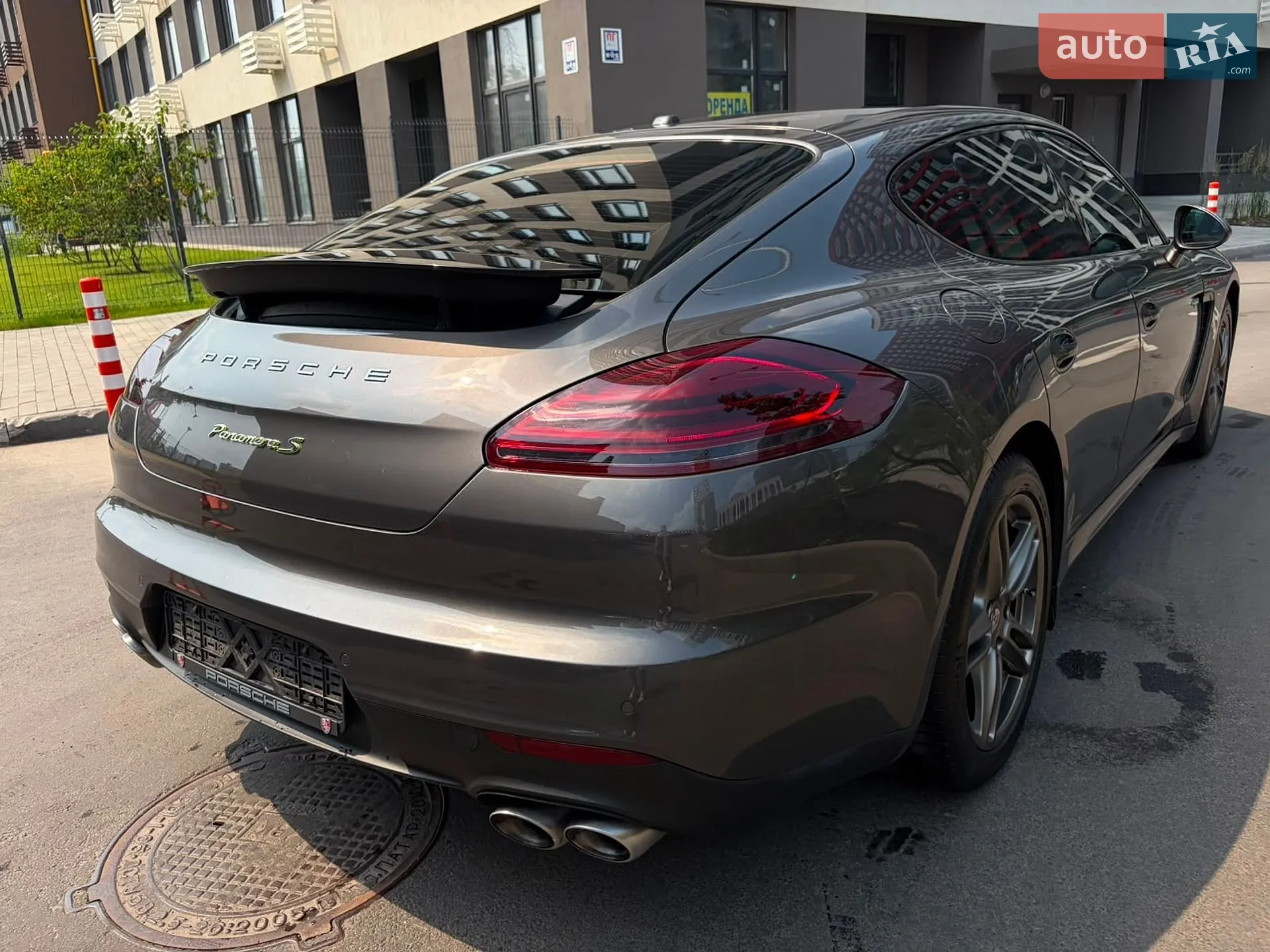2015 Porsche Panamera - мініатюра 32