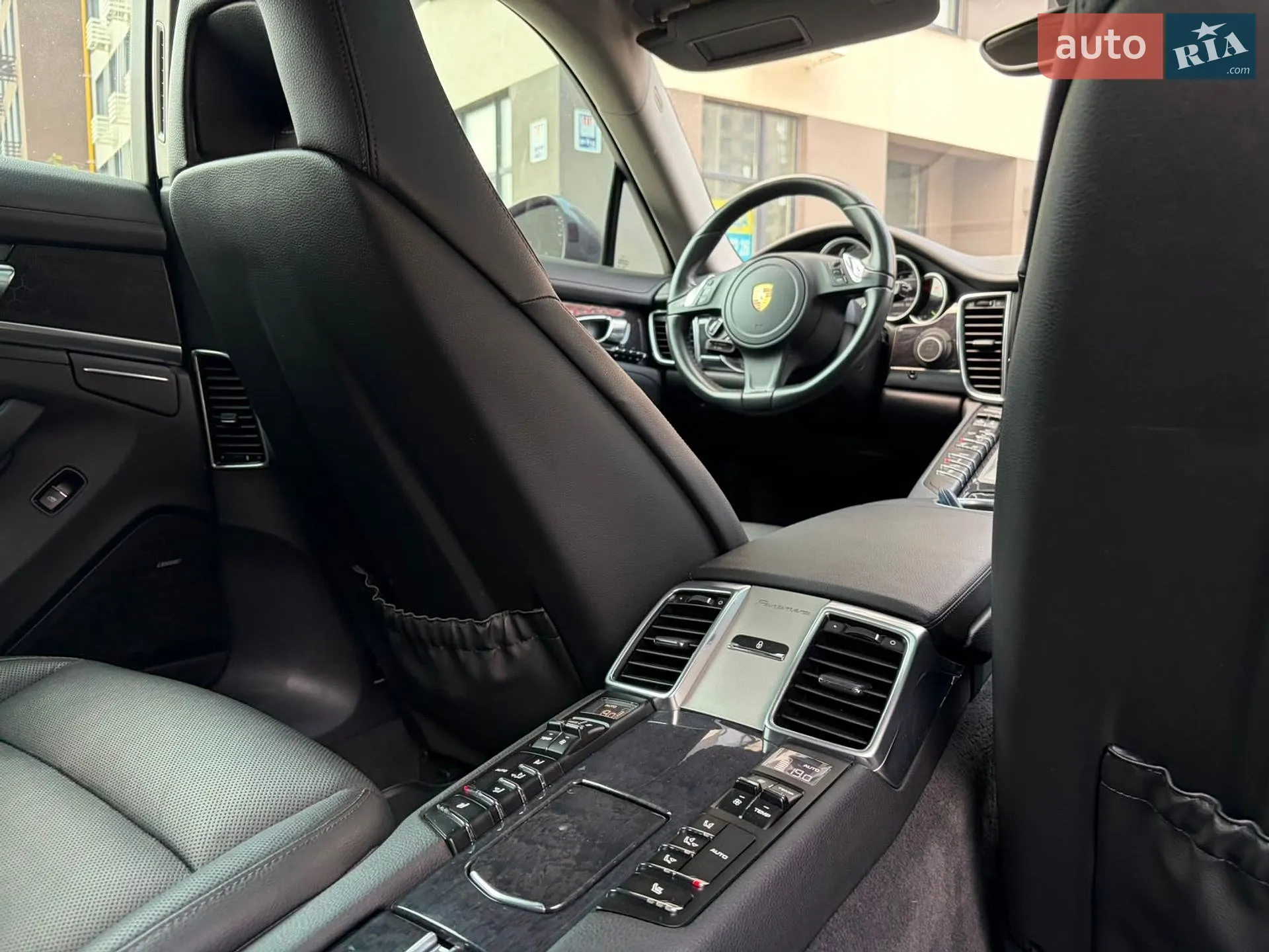 2015 Porsche Panamera - мініатюра 81