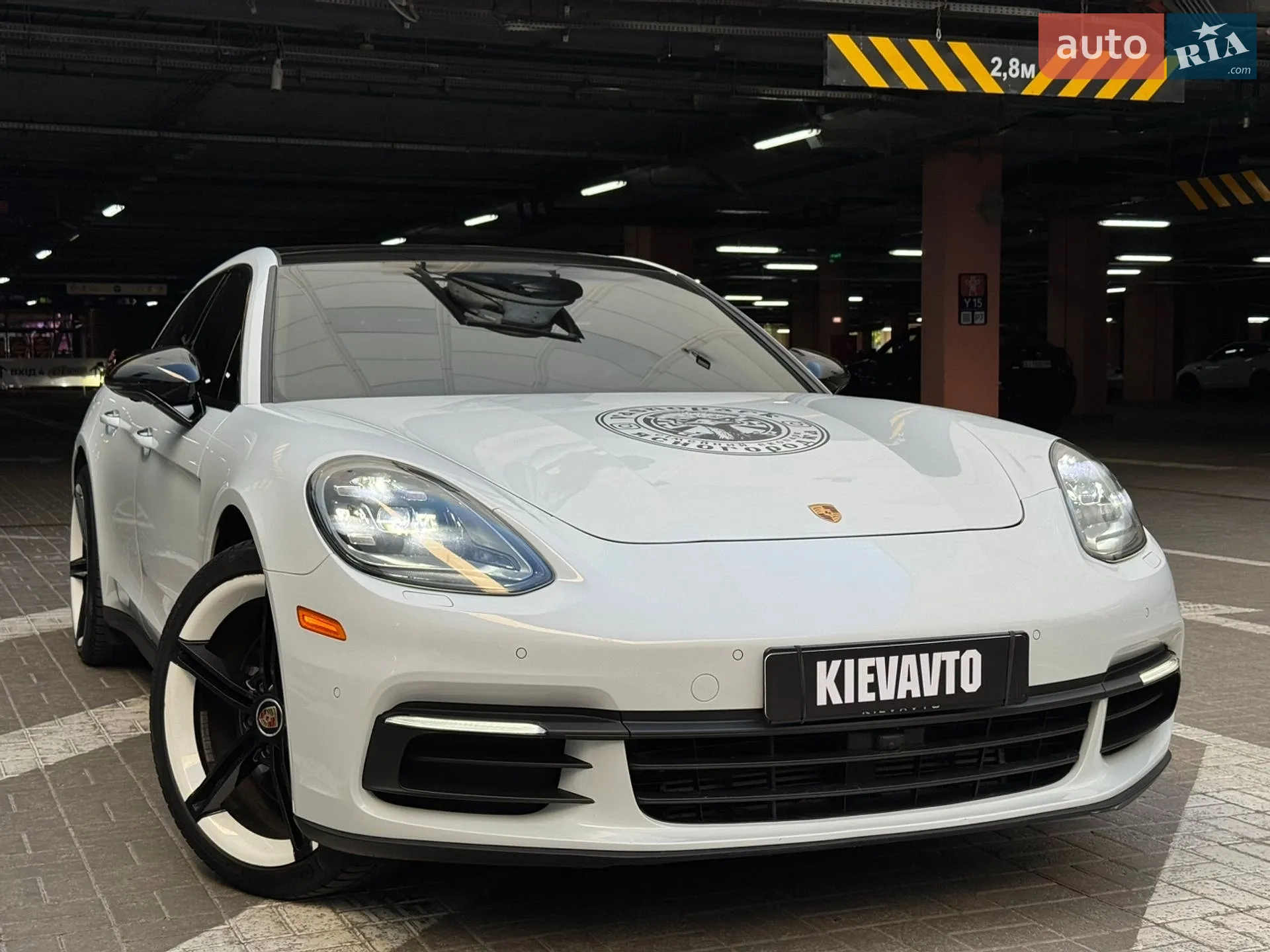 2017 Porsche Panamera - мініатюра 4