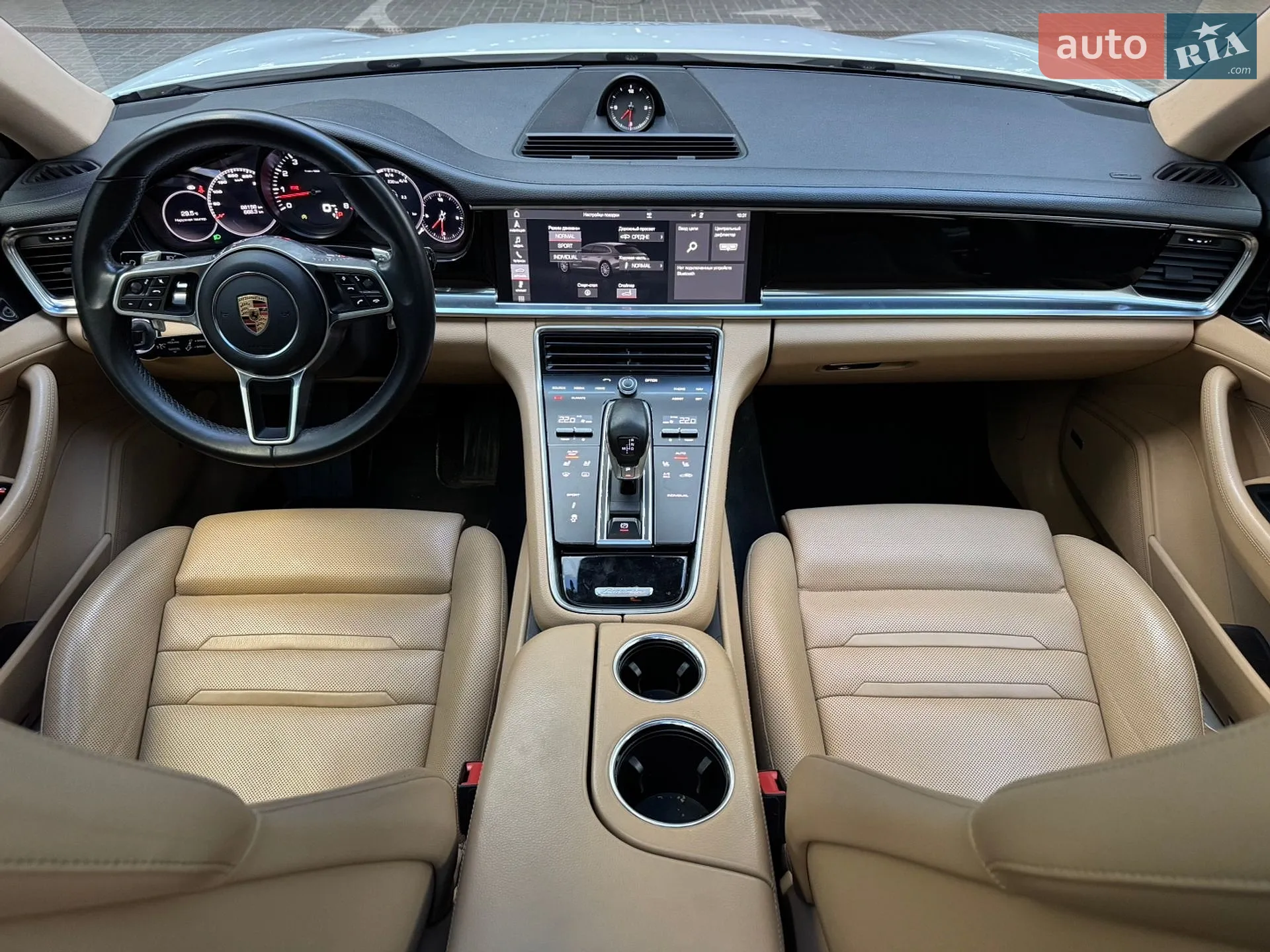 2017 Porsche Panamera - мініатюра 18