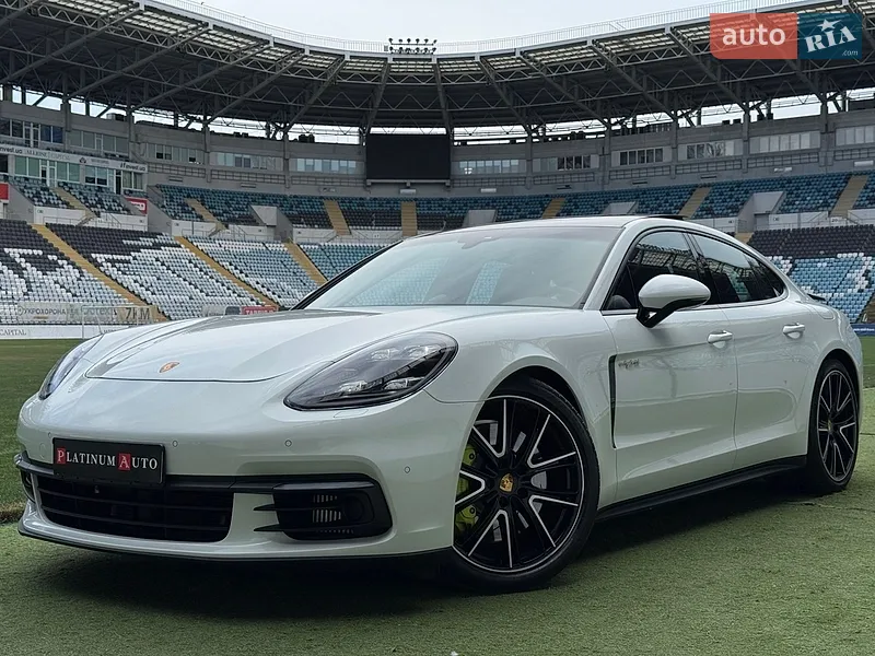 Porsche Panamera 2018