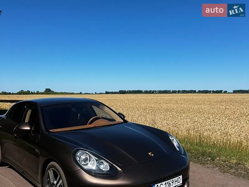Porsche Panamera 2014