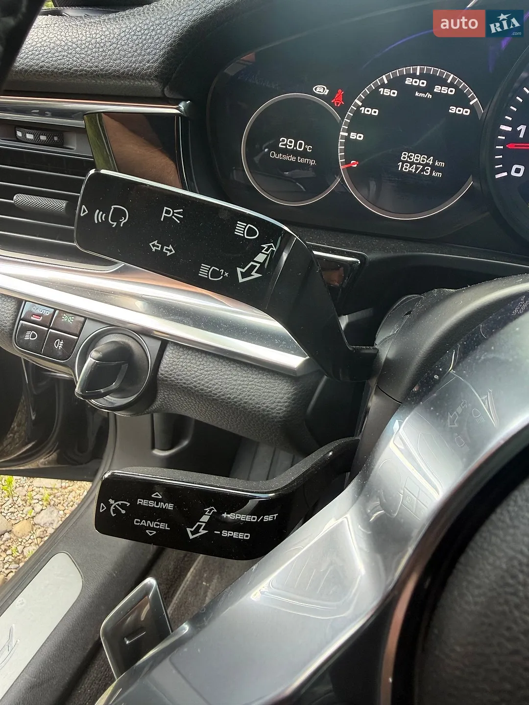 2017 Porsche Panamera - мініатюра 29