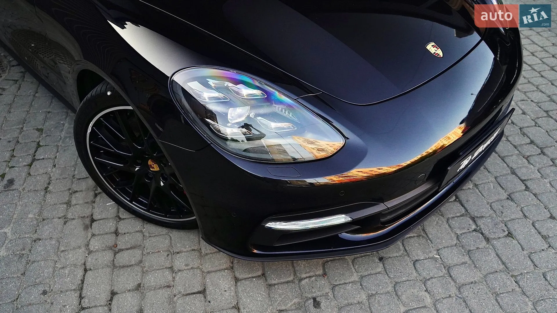 2017 Porsche Panamera - мініатюра 3