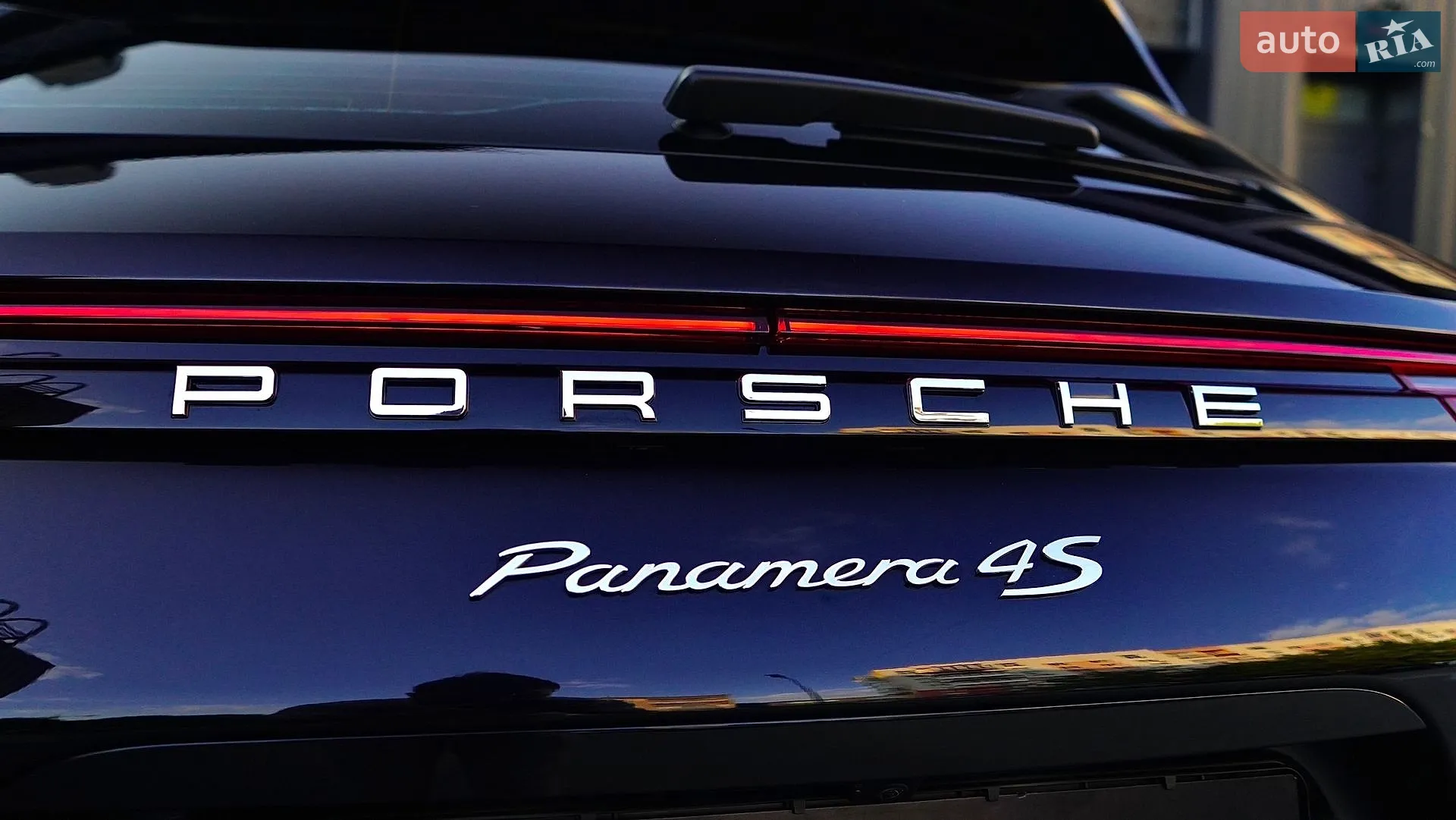 2017 Porsche Panamera - мініатюра 24