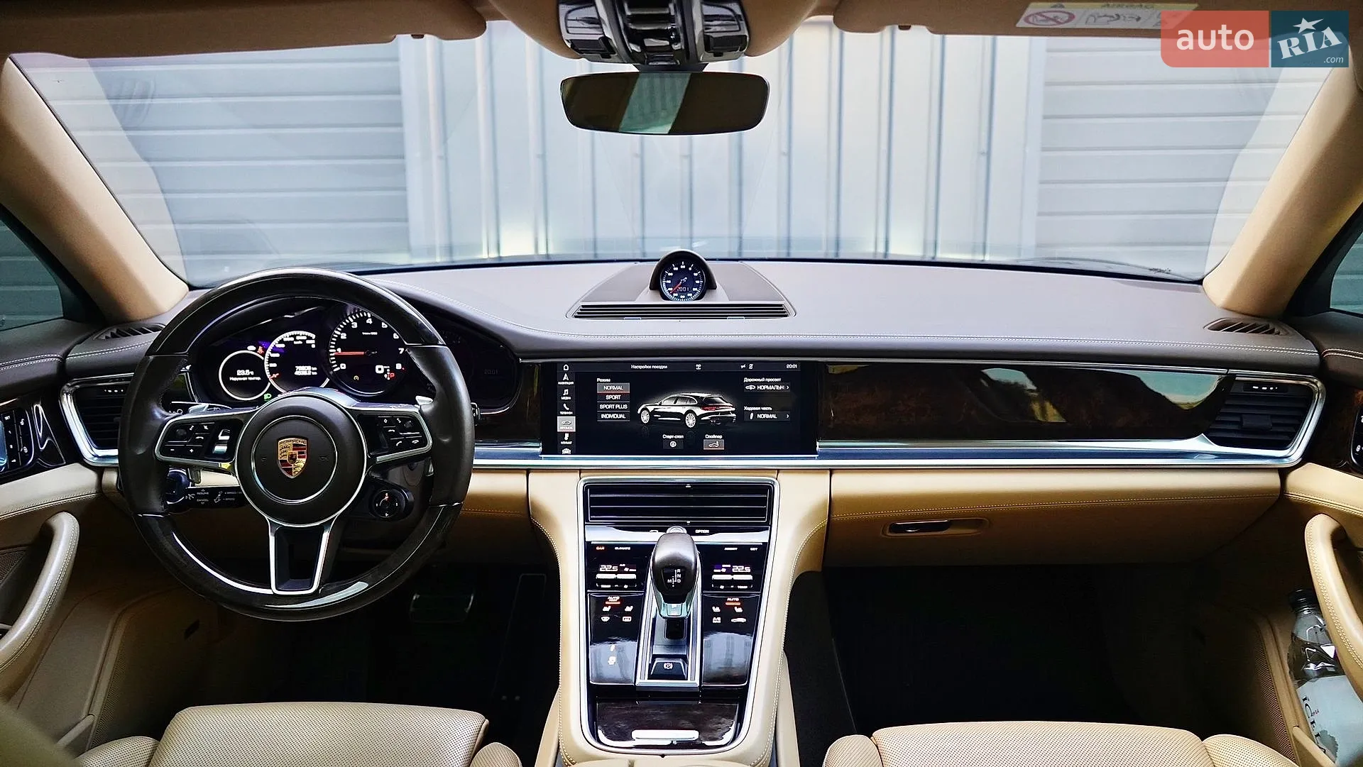 2017 Porsche Panamera - мініатюра 35