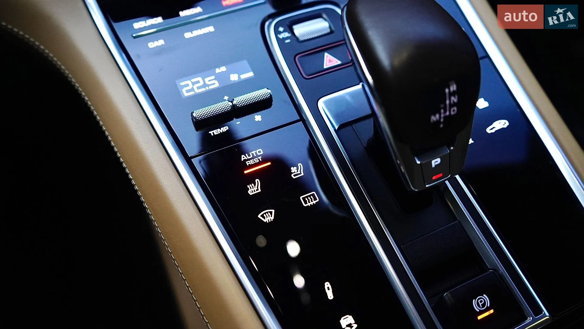 2017 Porsche Panamera - мініатюра 52
