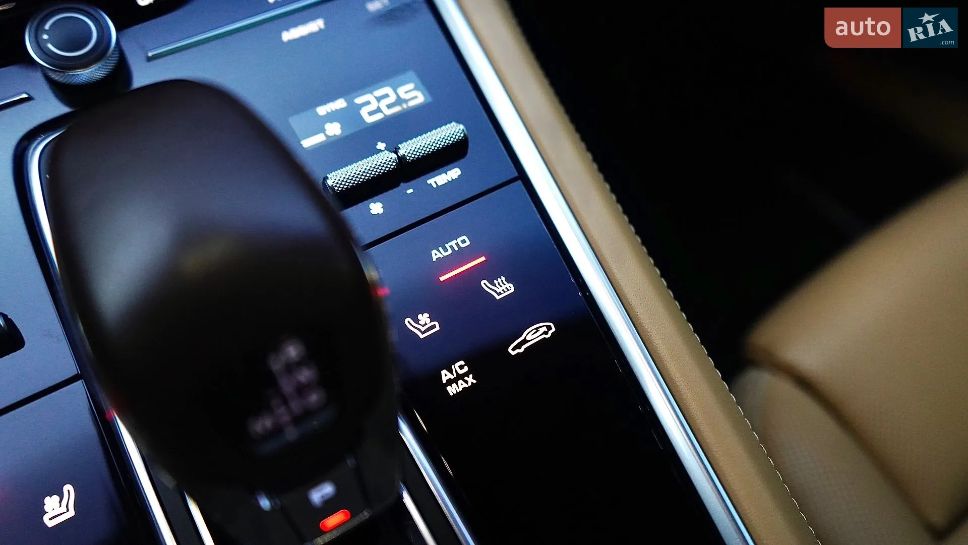 2017 Porsche Panamera - мініатюра 53
