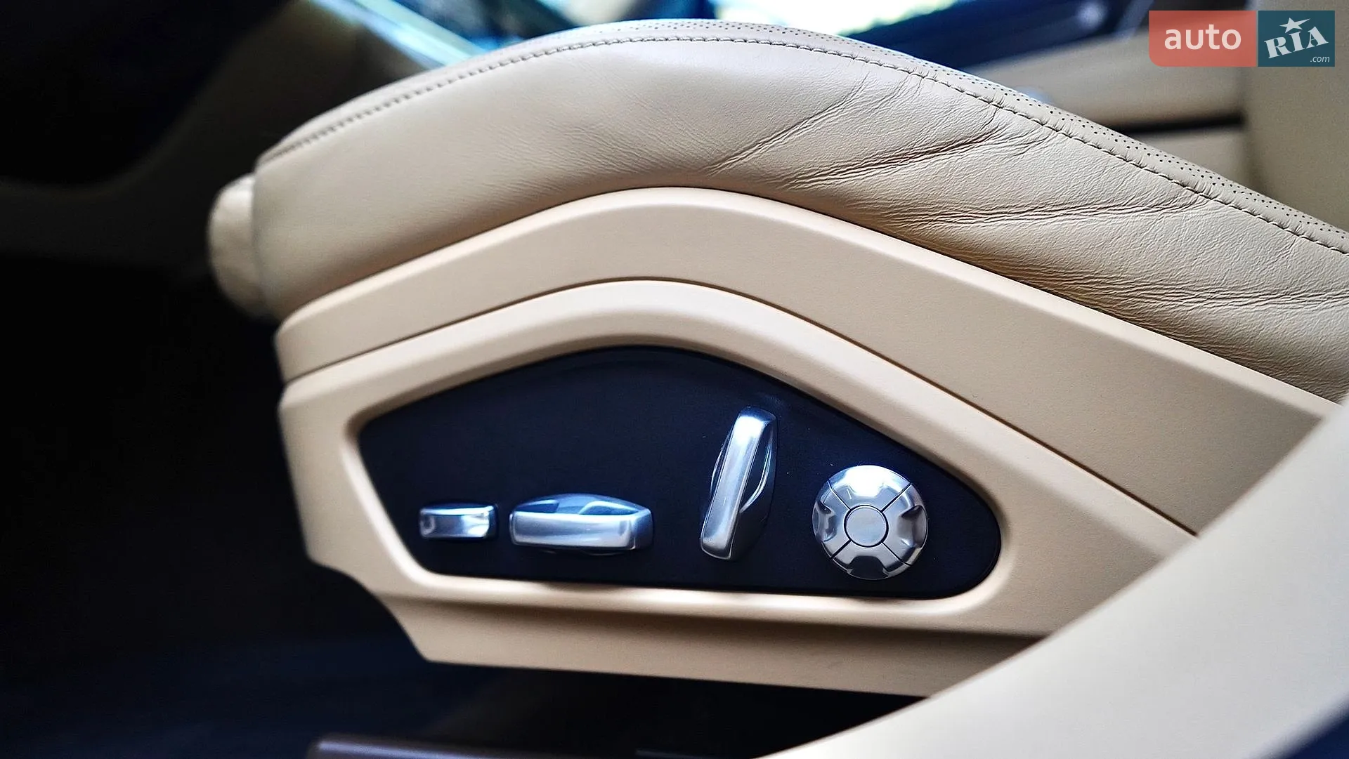 2017 Porsche Panamera - мініатюра 60