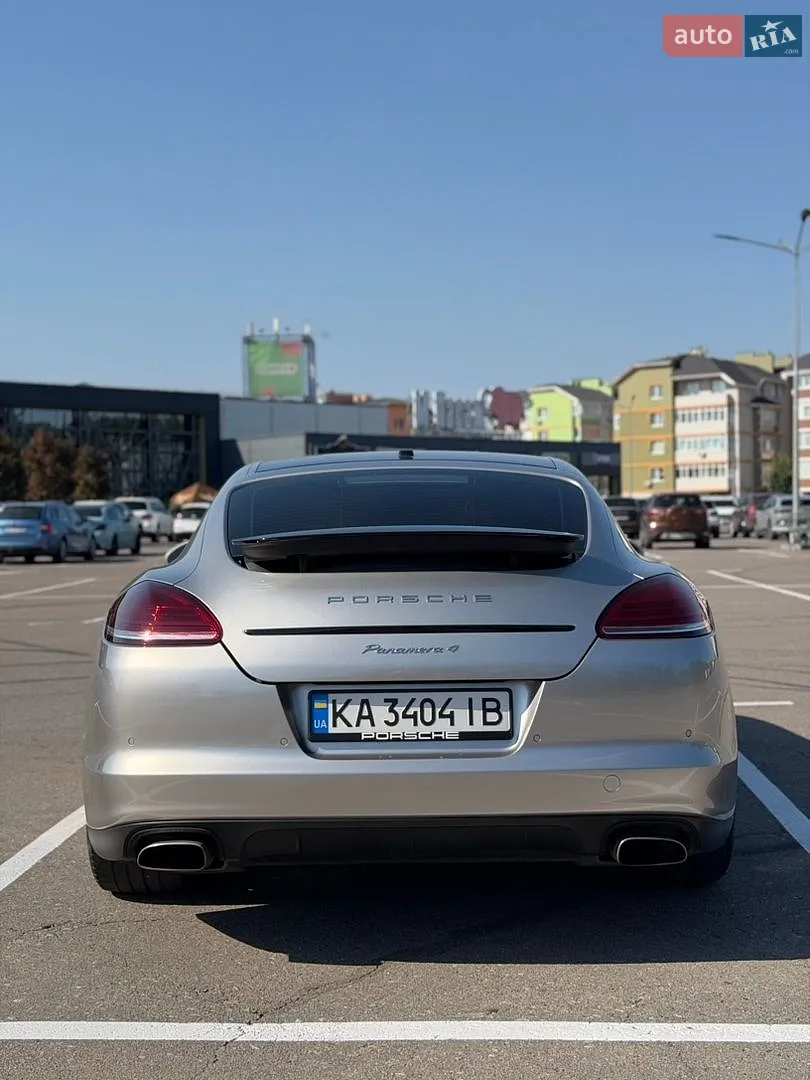 2010 Porsche Panamera - мініатюра 5