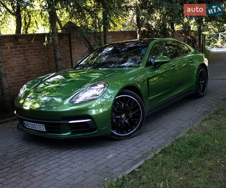 Porsche Panamera 2018