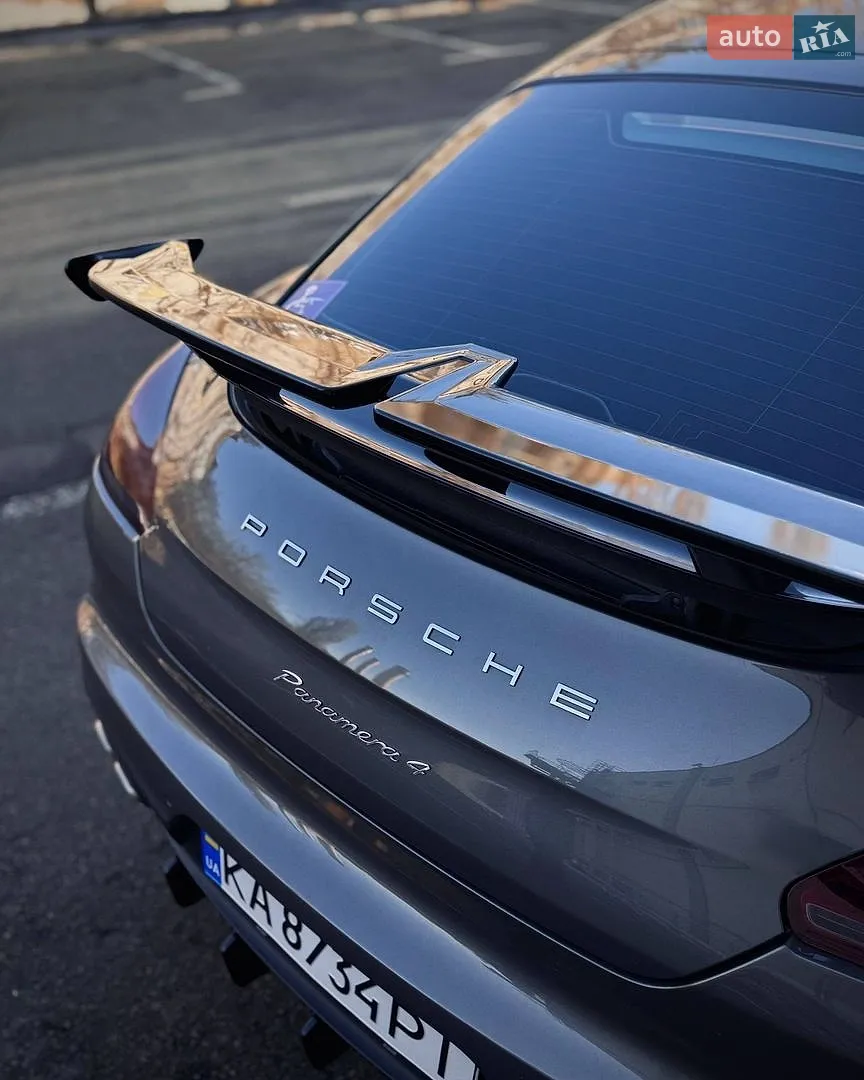 2013 Porsche Panamera - мініатюра 10