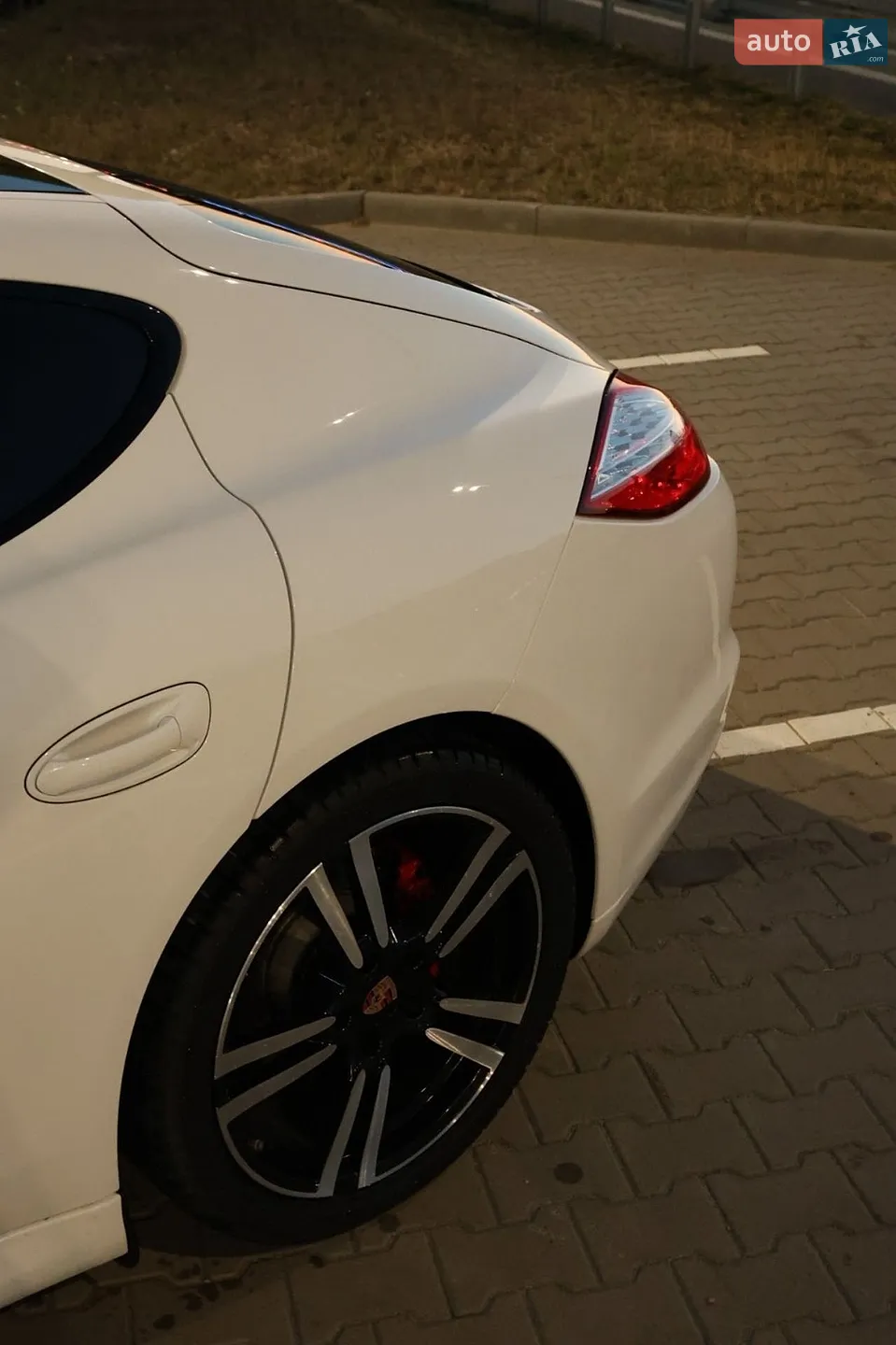 2012 Porsche Panamera - мініатюра 28