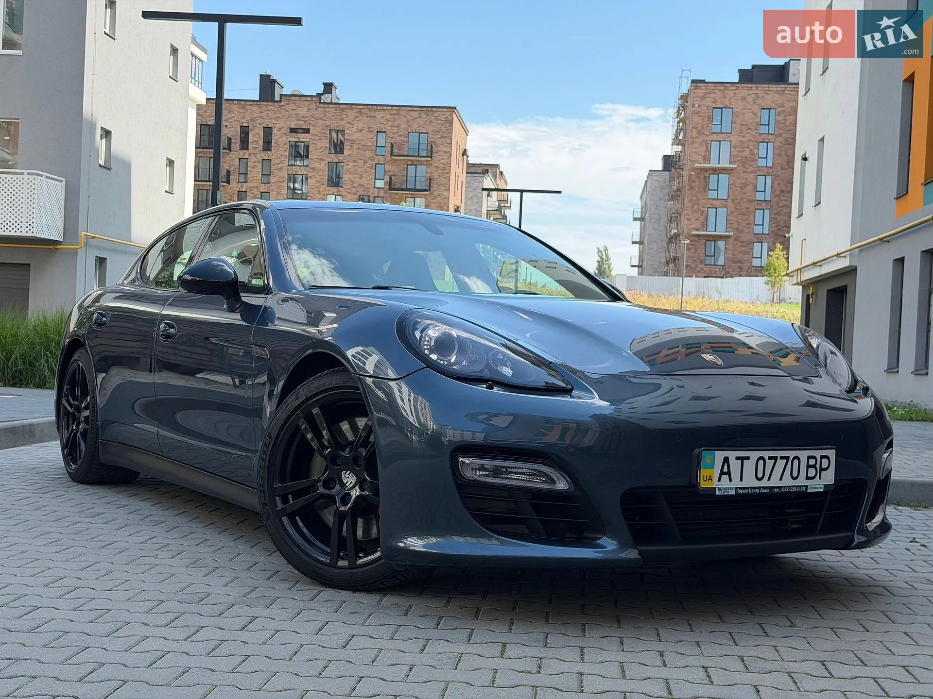 2012 Porsche Panamera - мініатюра 12