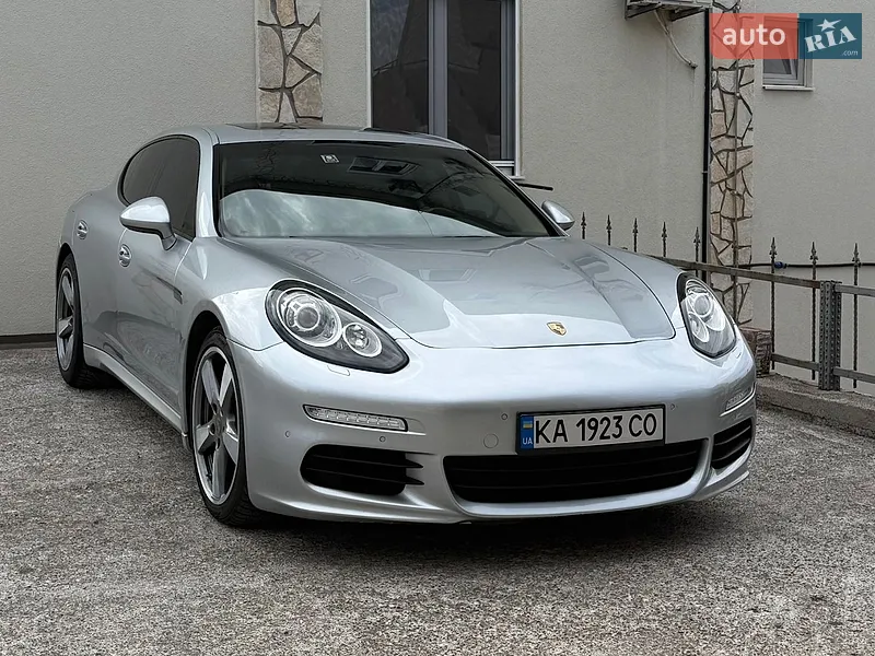 Porsche Panamera