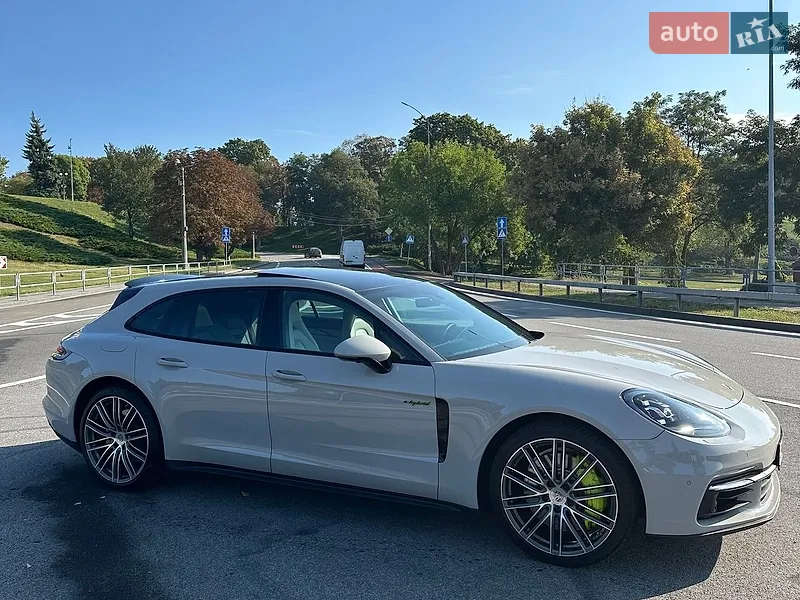 Porsche Panamera 2018