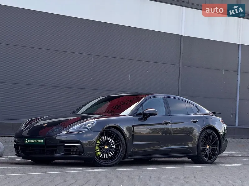Porsche Panamera 2018