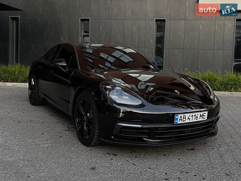 Porsche Panamera 2018