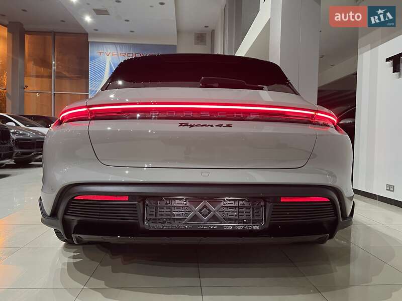 Универсал Porsche Taycan Cross Turismo 2021 в Одессе