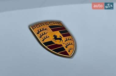 Седан Porsche Taycan Cross Turismo 2021 в Львові