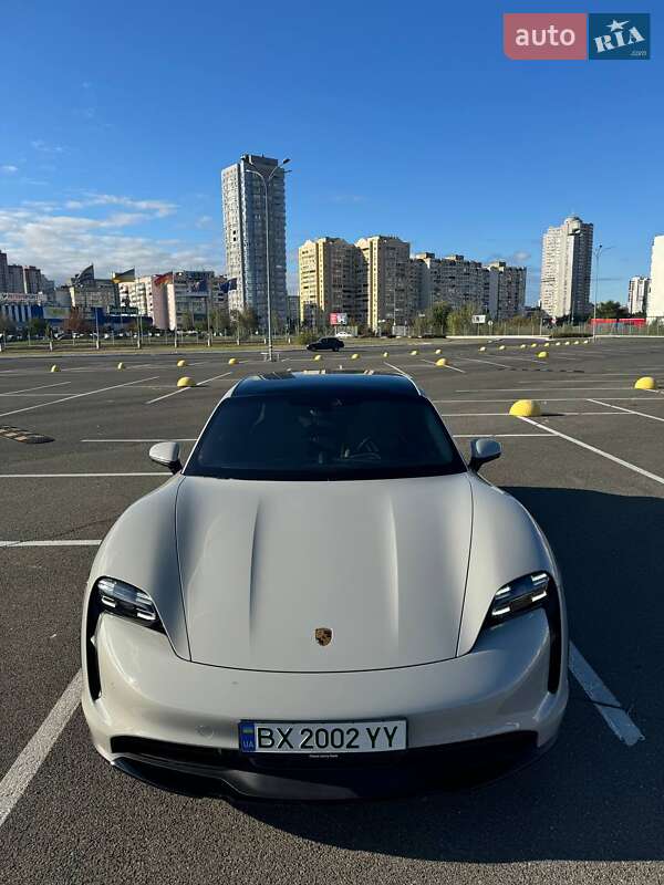 Універсал Porsche Taycan Cross Turismo 2022 в Києві
