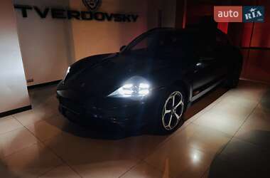 Универсал Porsche Taycan Cross Turismo 2022 в Одессе Универсал Porsche Taycan Cross Turismo 2022 в Одессе