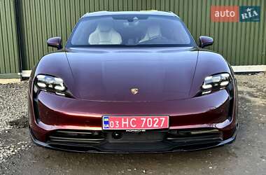 Универсал Porsche Taycan Cross Turismo 2021 в 